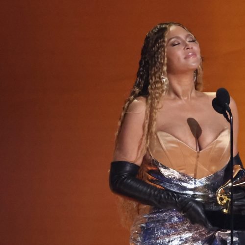 Grammy é neste domingo, com dúvida sobre Beyoncé e chance de Anitta; veja previsões